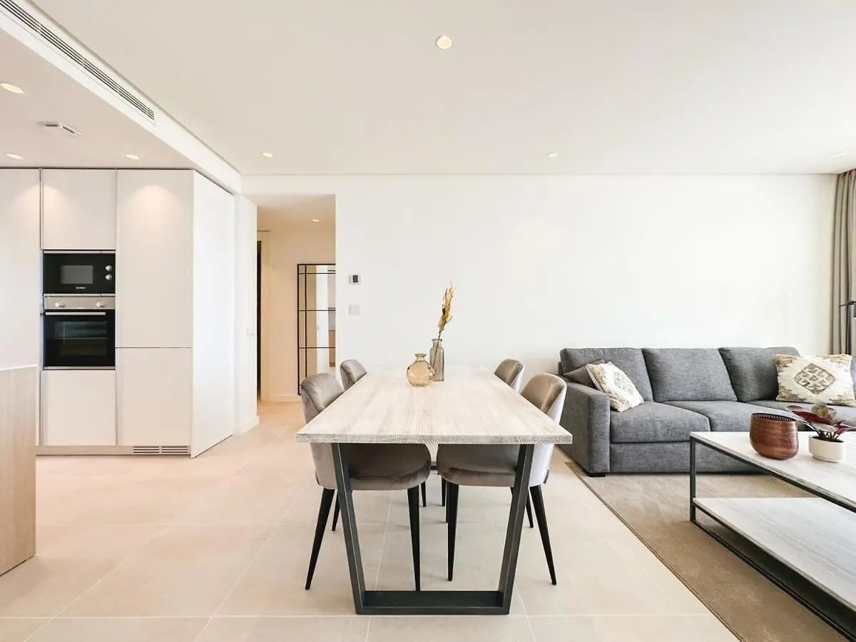 Luxury Palo Alto Apartment Ocean Views 마르베야 0*,  스페인