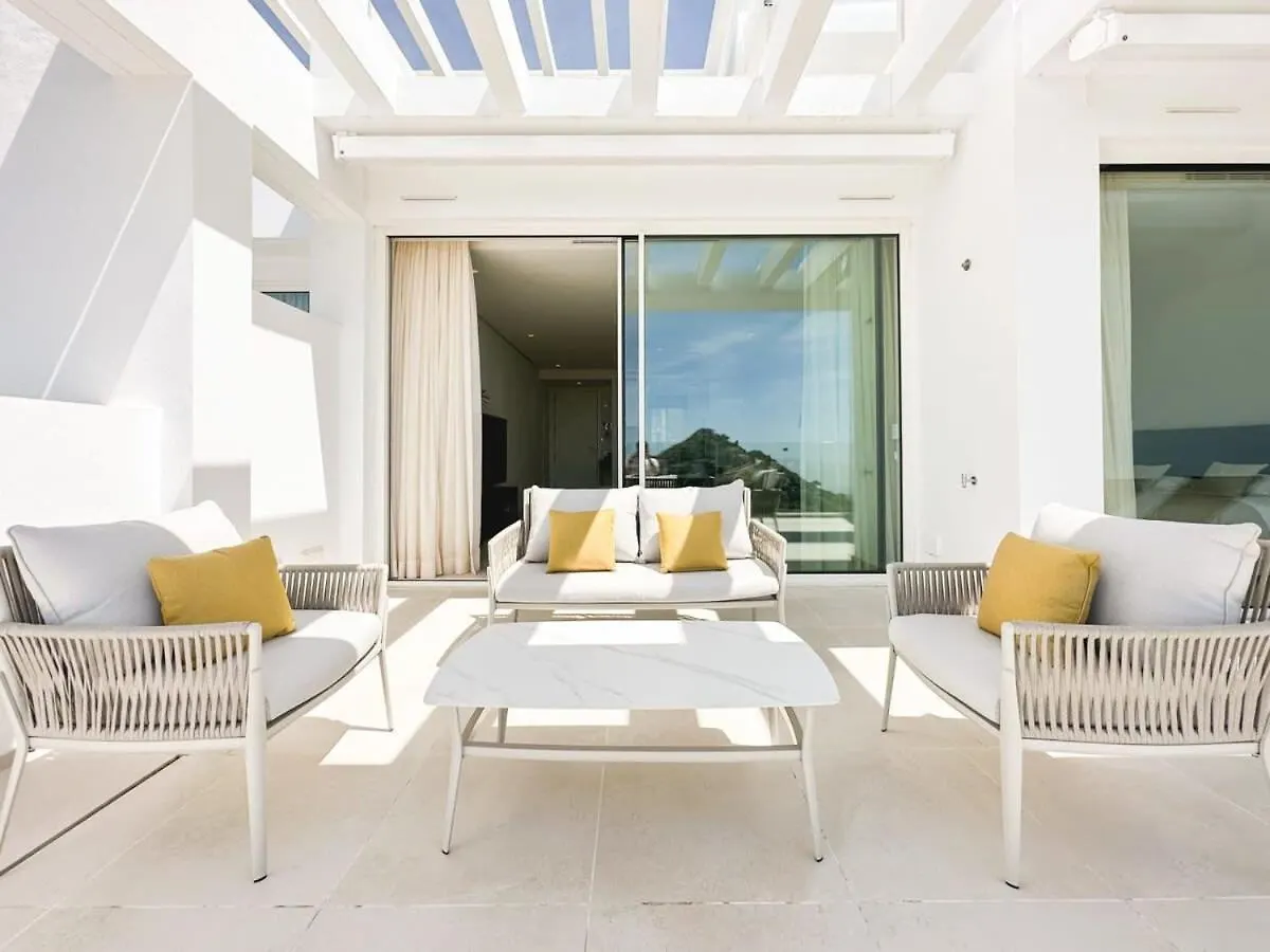 Luxury Palo Alto Apartment Ocean Views 마르베야